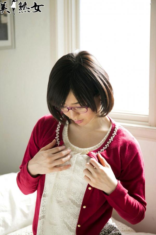    X-City_ [JUKUJO] 森なな子 (Nanako Mori) 眼镜私房熟女居家蕾丝写真，成熟韵味性感演绎第12张图片