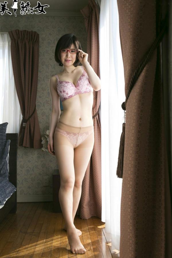   X-City_ [JUKUJO] 森なな子 (Nanako Mori) 眼镜私房熟女居家蕾丝写真，成熟韵味性感演绎第51张图片