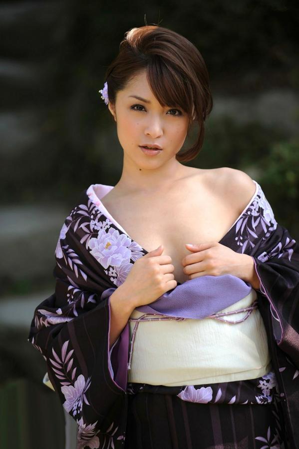    X-City_ みひろ Mihiro 日式和服诱惑写真，古典气质户外私房美拍第18张图片