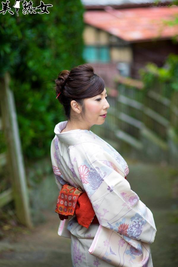    X-City美熟女：一条绮美香Kimika Ichijo，古典和服与大胆私房诱惑美学写真第10张图片