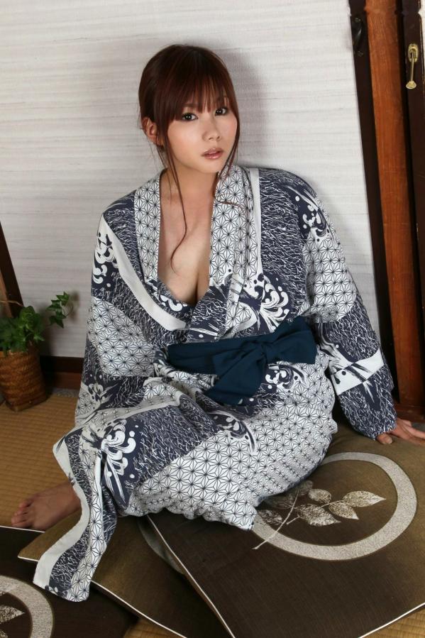    大空かのん/大空花音 写真集：溪边清纯装扮与传统和服私房风情第16张图片