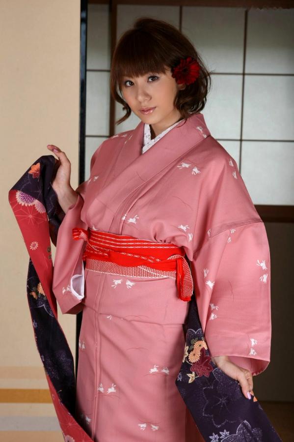    麻美由真和服写真：古典与性感碰撞的日式温婉私房，尽显童颜巨乳诱惑之美第9张图片