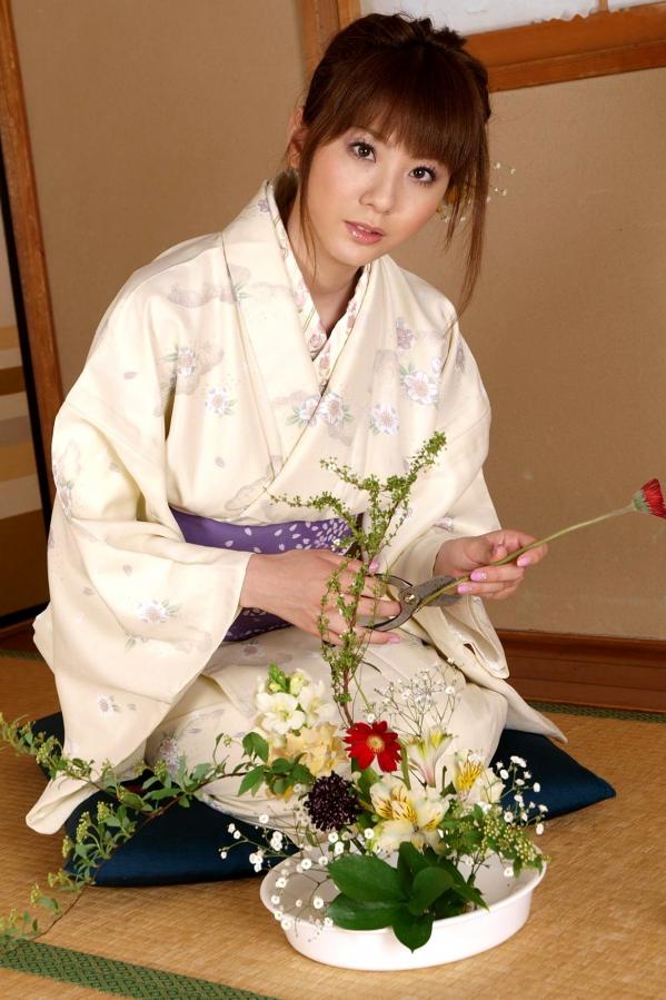    麻美由真和服写真：古典与性感碰撞的日式温婉私房，尽显童颜巨乳诱惑之美第29张图片