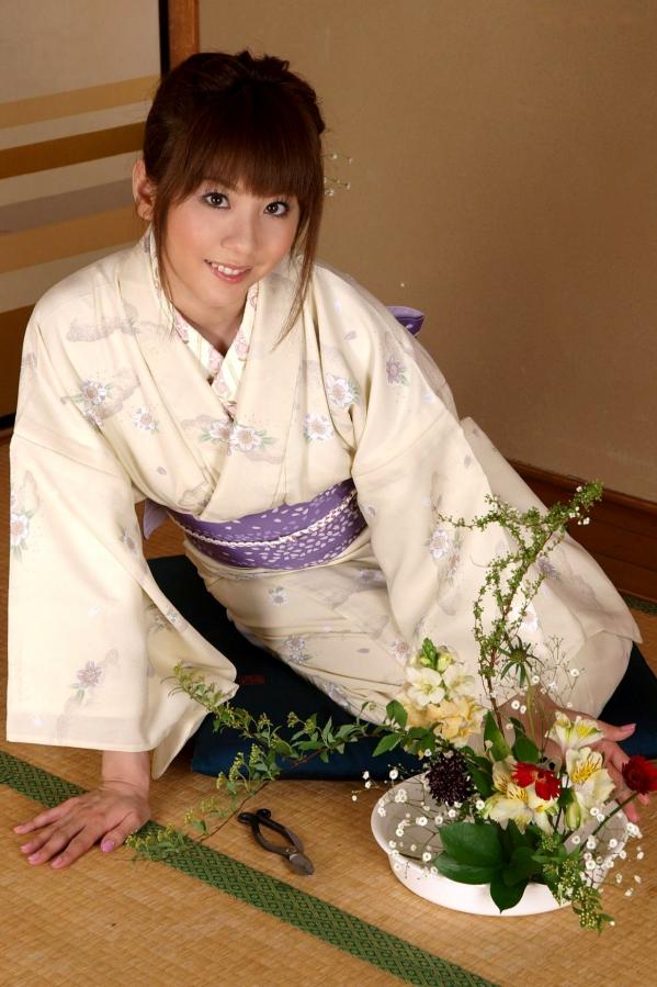    麻美由真和服写真：古典与性感碰撞的日式温婉私房，尽显童颜巨乳诱惑之美第30张图片