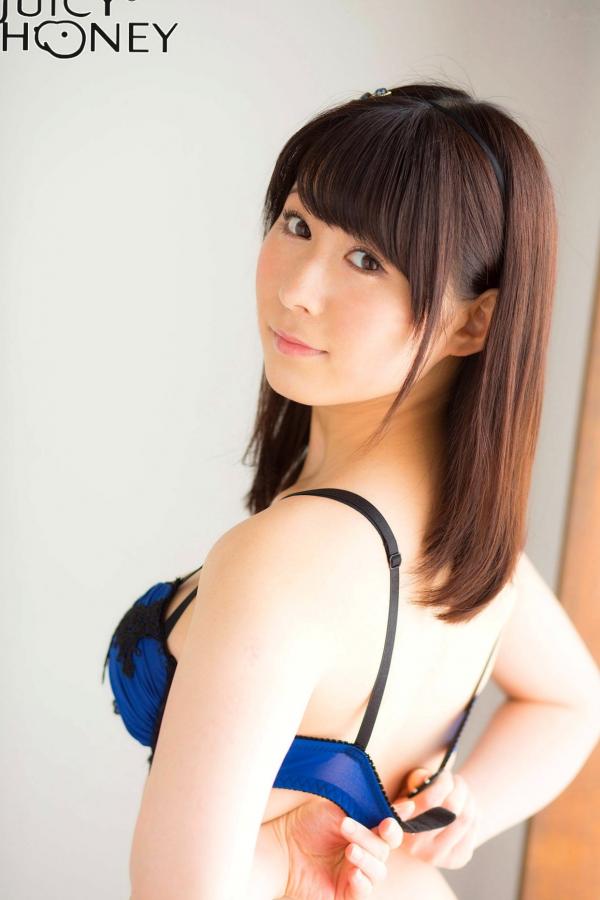    飞鸟凛 Rin Asuka 写真集：甜美清纯与性感内衣的极致诱惑，私房拍摄展现童颜巨乳尤物魅力第26张图片