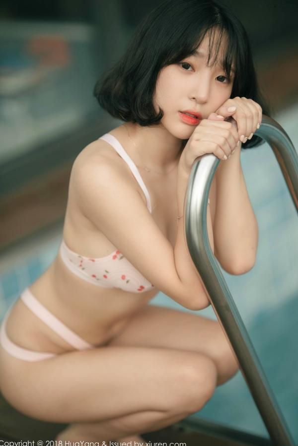   HuaYang花漾-085-卿卿-性感樱桃比基尼泳池私房写真集第34张图片