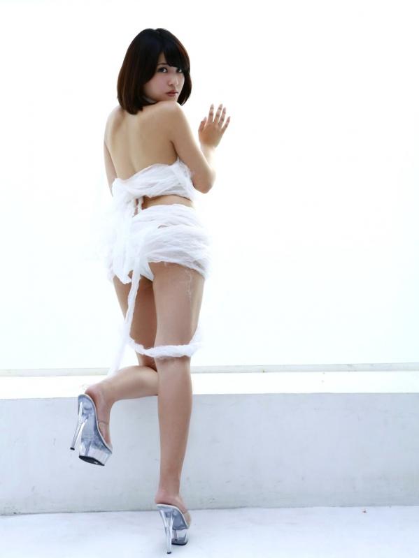    Sabra Cover Girl 岸明日香写真集：私房诱惑与花园比基尼大尺度精选第5张图片