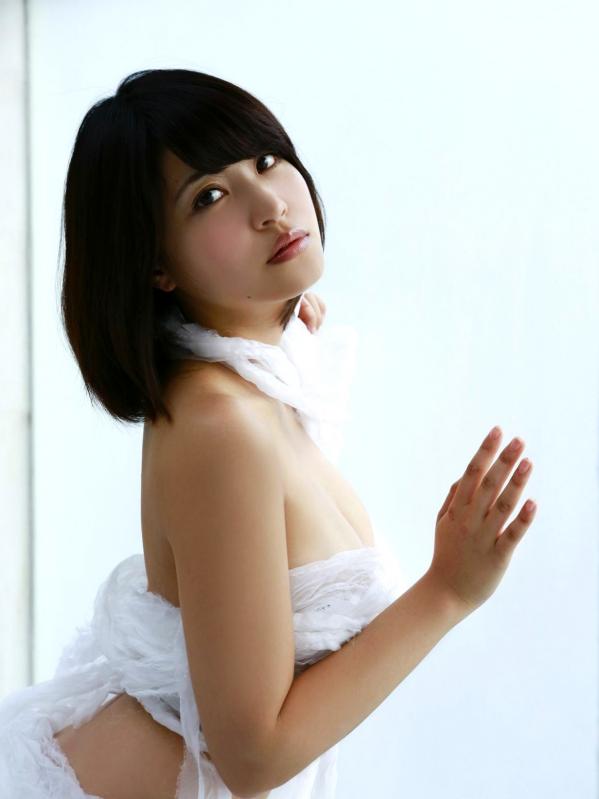    Sabra Cover Girl 岸明日香写真集：私房诱惑与花园比基尼大尺度精选第7张图片