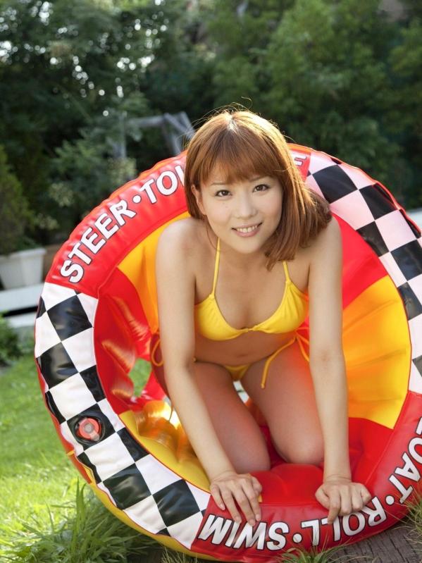    Sabra Strictly Girls 重盛里美写真集：户外比基尼夏日清纯诱惑，活力少女甜美展现第5张图片
