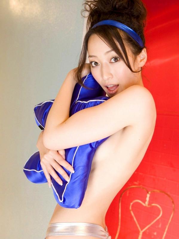    星上野夏Natsuhi Ueno私房写真，酷飒DJ风格与诱惑色彩大尺度写实第14张图片