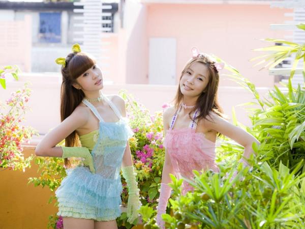    Sabra_泰国人气双胞胎组合Neko Jump《First Jump》写真集，百变时尚造型演绎纯美偶像风 [40P]第13张图片