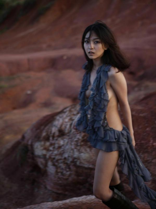    平田裕香Sabra封面大片：海边比基尼与居家私房蕾丝内衣性感诱惑写真第67张图片