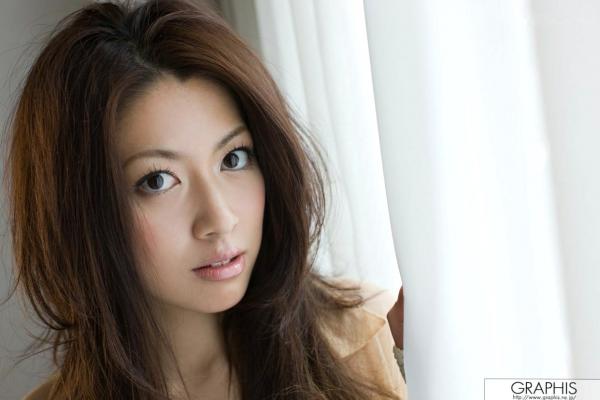    Graphis滝沢ひかる（泷泽光）私房写真，制服与渔网袜的极致诱惑第6张图片