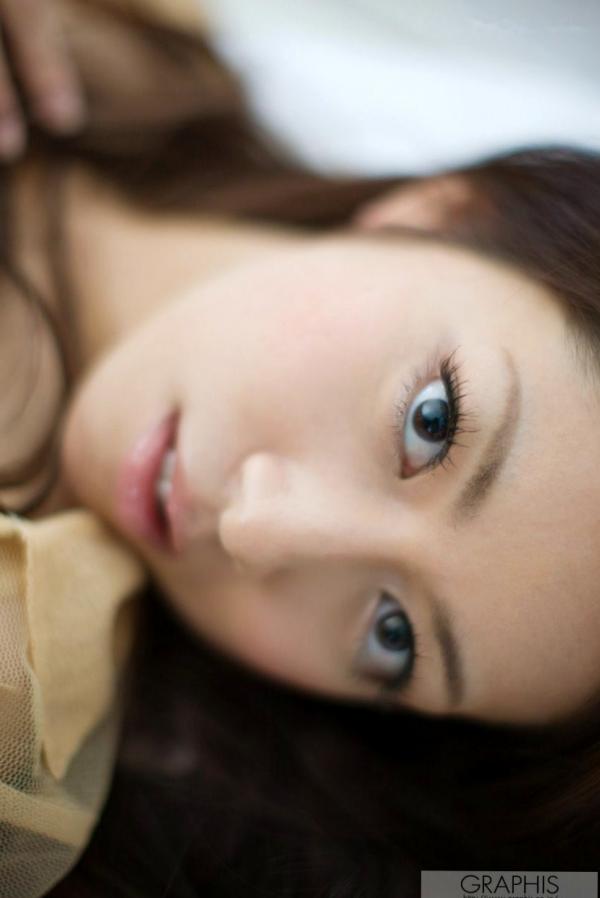    Graphis滝沢ひかる（泷泽光）私房写真，制服与渔网袜的极致诱惑第10张图片