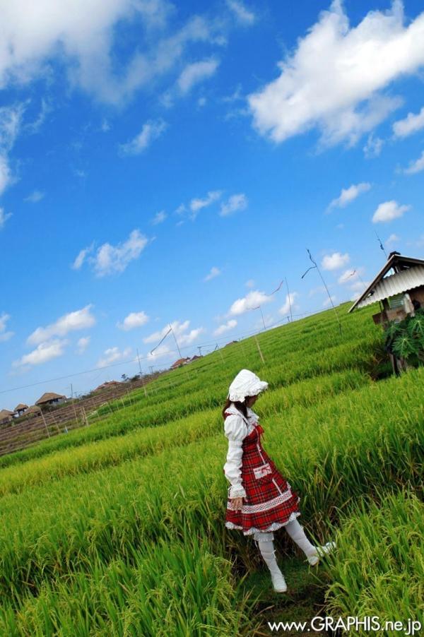    Graphis模特Soara星空《Plentiful Rays》清新校服制服与户外比基尼写真集 [29P]第19张图片