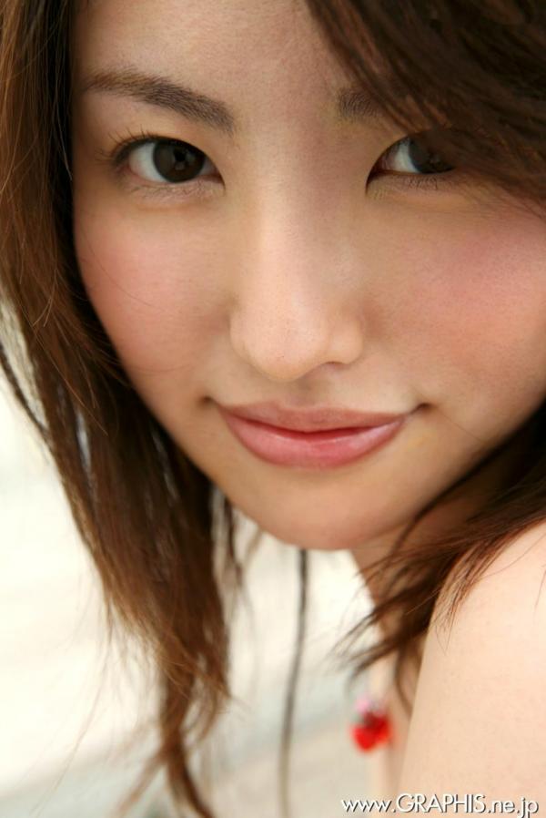    经典回顾：北原多香子(Takako Kitahara) Graphis早期写真集，初脱ぎ娘系列，收录40P无圣光大尺度私房美图，尽显骨感女神魅力第26张图片