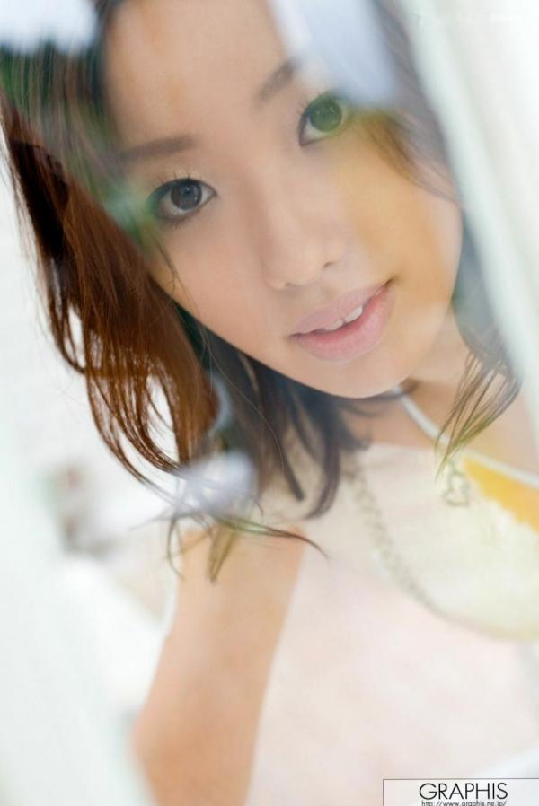    Graphis清美纯写真：活力少女身穿诱惑比基尼，清纯脸庞搭配玲珑曲线，户外与私房场景尽显初恋女神魅力第51张图片
