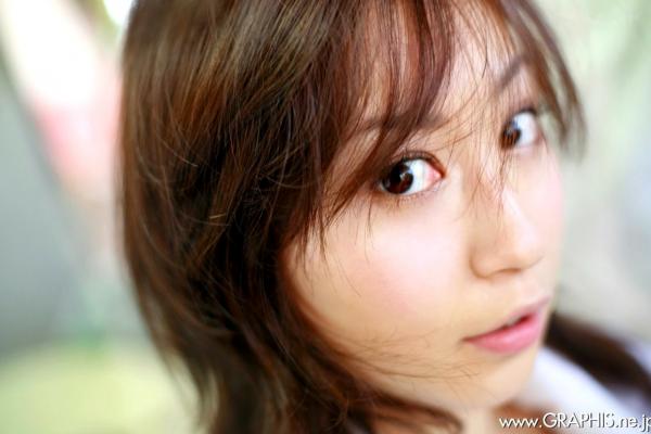    吉沢もも(Momo Yoshizawa)清纯私房写真集：居家自然风，感受治愈系清新少女的灵动之美[33P]第1张图片