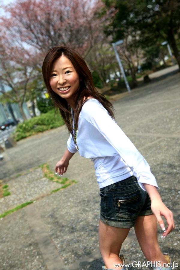    Graphis 乙音奈々 Nana Otone 清新少女户外写真集初脱ぎ娘第10张图片