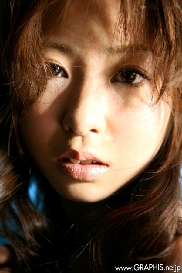    Graphis 乙音奈々 Nana Otone 清新少女户外写真集初脱ぎ娘第25张图片