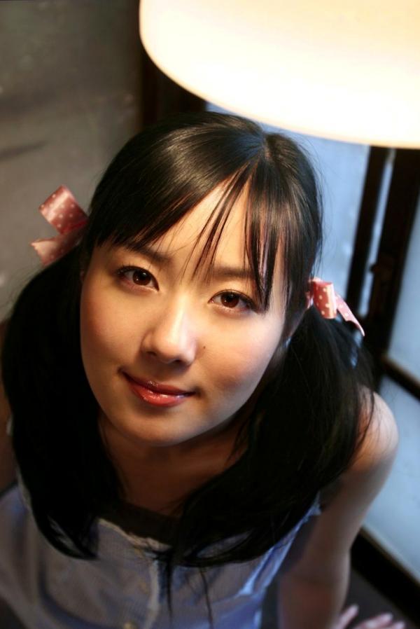    Graphis_恋野恋《Eanadu Hath Come》写真集：精选唯美和服、清纯校服与治愈系少女风，记录邻家女孩灵动瞬间第20张图片