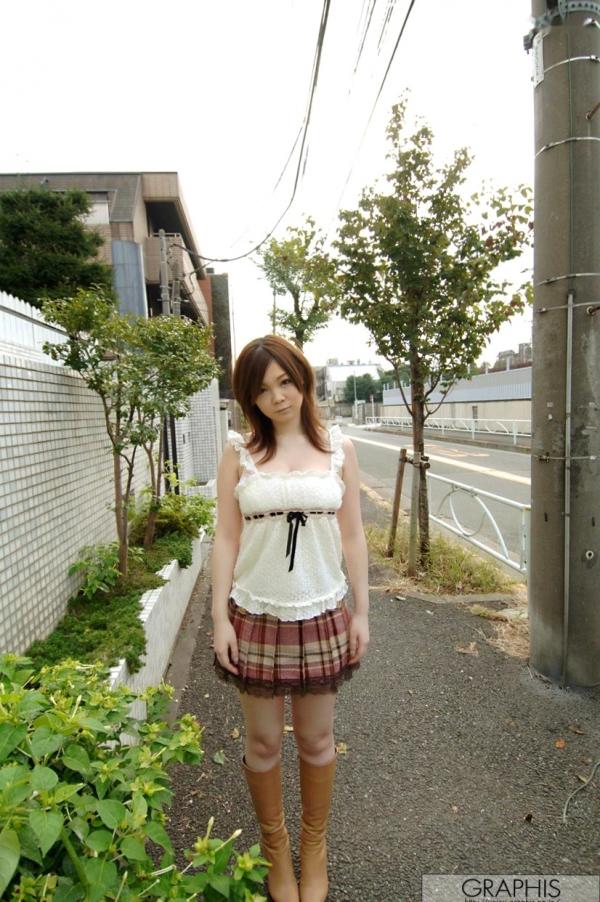    Graphis_小川奈美《Approaching Rapidly》日系清新写真，户外印花裙甜美装扮，治愈系纯欲女神街拍特辑第1张图片