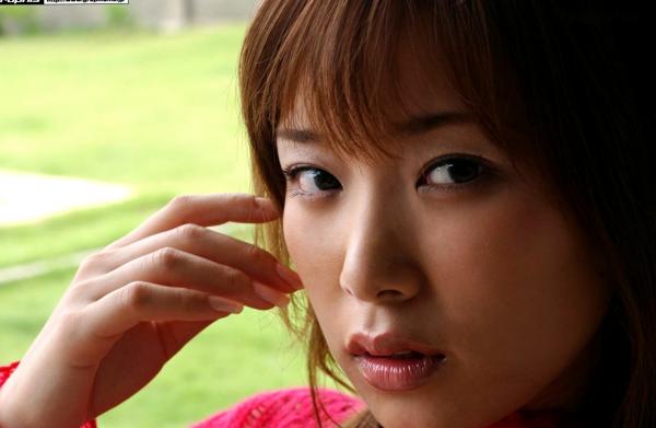    Graphis爱田由《Still》高清写真：热带风情与私房诱惑，展现绝美身材曲线 [34P]第14张图片
