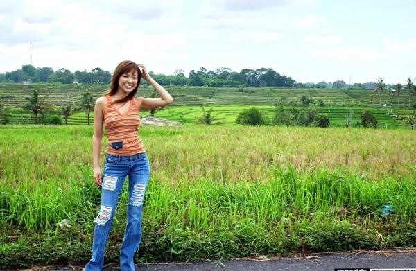    Graphis爱田由《Still》高清写真：热带风情与私房诱惑，展现绝美身材曲线 [34P]第16张图片
