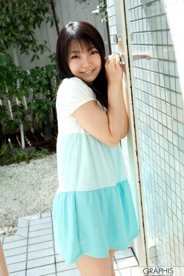    Graphis_葵千寻 First Gravure 初出茅庐写真集：甜美清纯邻家少女，治愈系诱惑清新呈现第1张图片