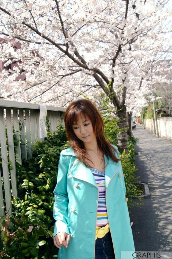    Graphis星野真希《Juicy》写真集：清纯少女居家私房撩人风情第4张图片