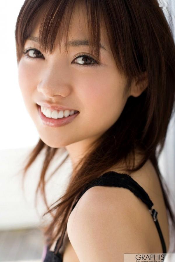    Graphis_伊东遥《Look!》Gals写真集，清新海滩比基尼与私房居家内衣，日本女神的甜美性感诱惑第20张图片