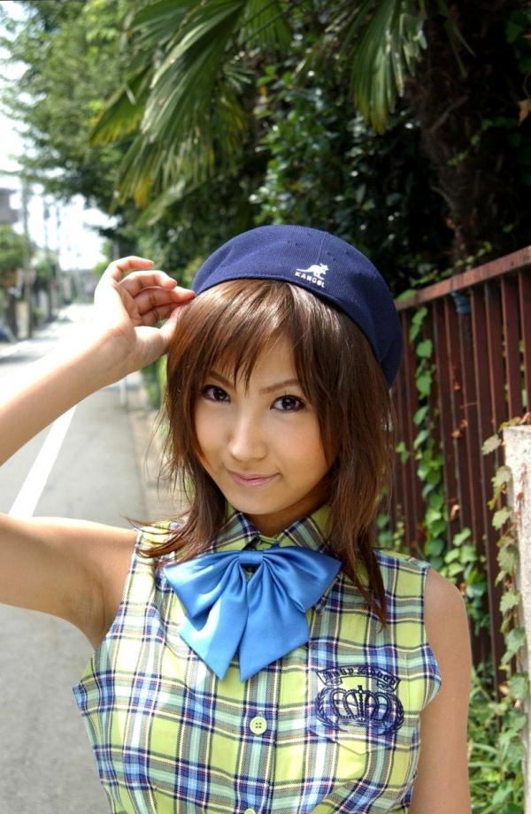    Graphis森村はるか写真集：草莓比基尼与花卉内衣的清纯湿身诱惑第2张图片