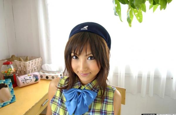    Graphis森村はるか写真集：草莓比基尼与花卉内衣的清纯湿身诱惑第5张图片