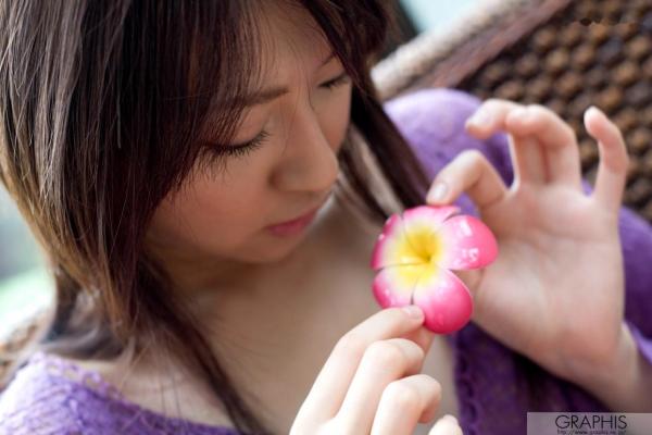   筱崎美沙《Fairy》清纯少女写真，清新家居与自然户外风格，展现灵动魅力与修长美腿第11张图片