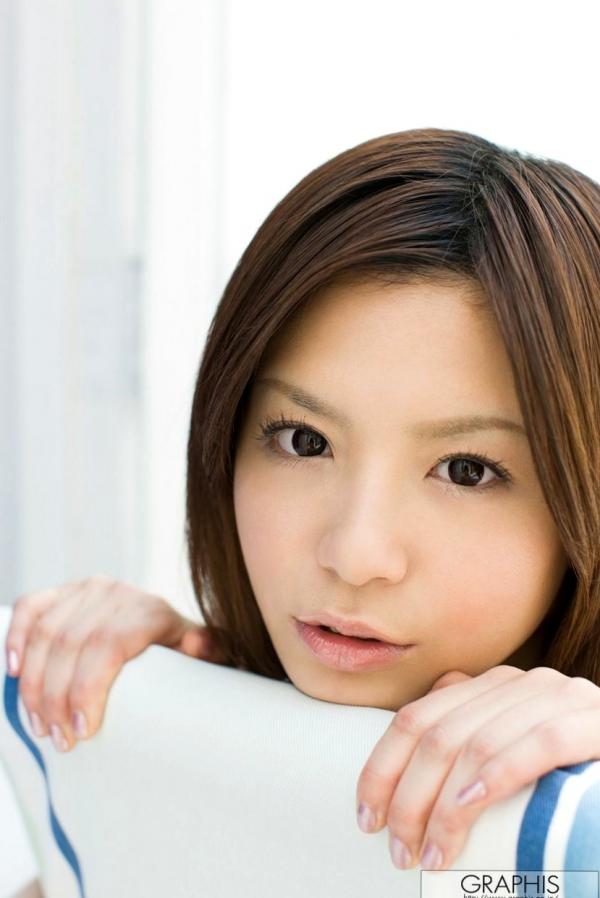    Graphis 栗林里莉 Riri Kuribayashi 清纯少女初露锋芒，甜美童颜私房居家写真第20张图片