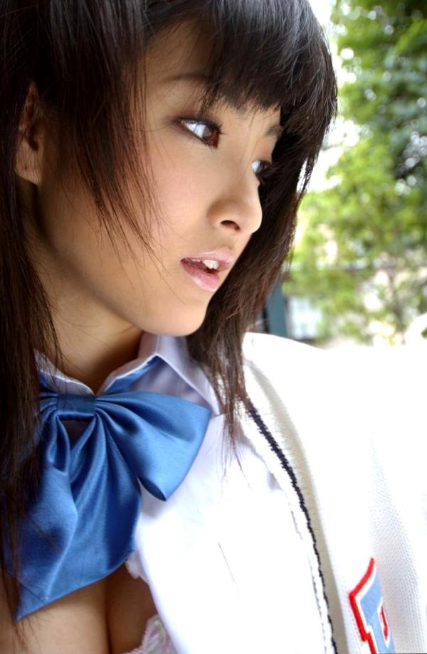    Graphis 天海丽《British Hair》写真：清纯少女泳池戏水与甜美居家生活照集锦第7张图片