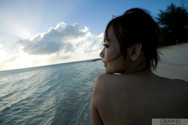    Graphis_亜希菜/亚希菜《Sunshine》海滩比基尼写真，阳光美少女清新户外大尺度诱惑第13张图片
