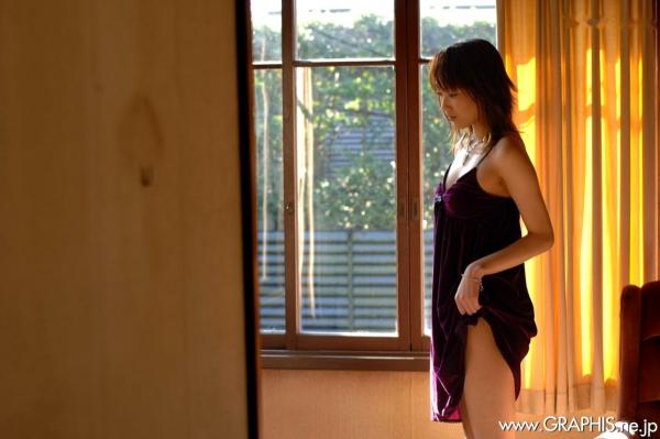    Graphis_むらさき真珠 写真集《Possible to Shine》经典蕾丝内衣丝袜私房美图第3张图片