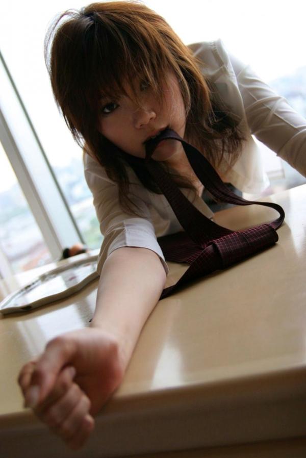    Graphis系列：小川あさ美(小川阿佐美)日本精致写真，都市夜景下的制服诱惑与职场OL风情第8张图片