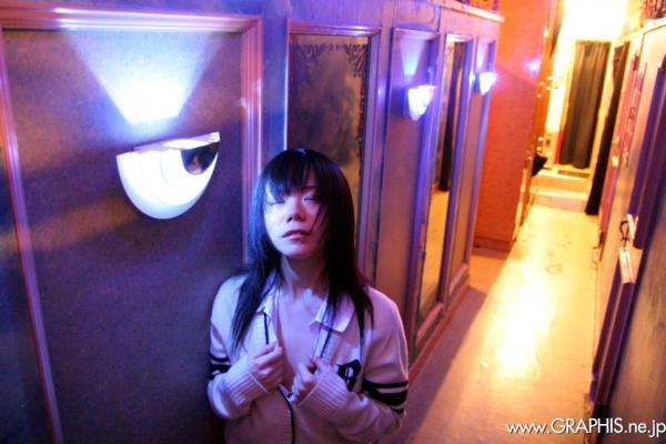    Graphis_Yaya Ogata 绪方やや《Innocent World》校园清纯私房写真集，日系校服演绎邻家妹妹甜蜜诱惑第14张图片