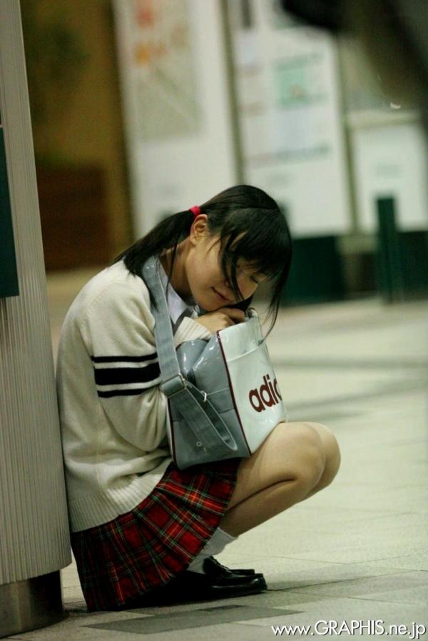    Graphis_Yaya Ogata 绪方やや《Innocent World》校园清纯私房写真集，日系校服演绎邻家妹妹甜蜜诱惑第20张图片