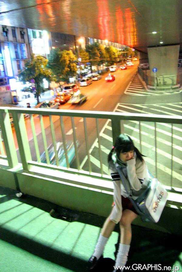    Graphis_Yaya Ogata 绪方やや《Innocent World》校园清纯私房写真集，日系校服演绎邻家妹妹甜蜜诱惑第23张图片