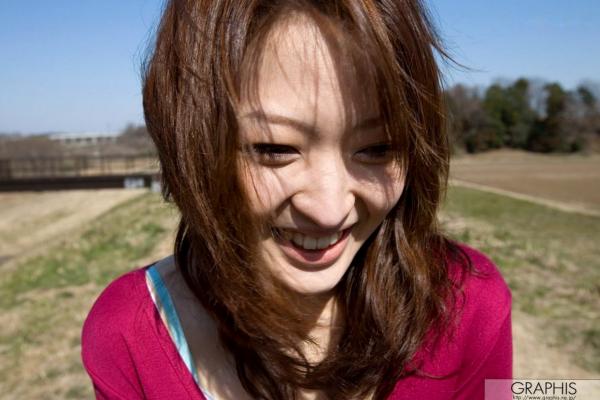    Graphis_风野舞子《Material of Shine》写真集：轻熟职场风与优雅唯美生活私房第4张图片