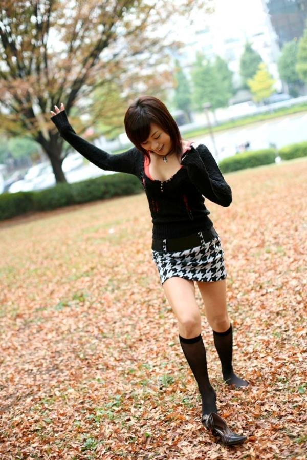    Graphis_Hikaru Hayami 速水ひかる(速水光) 街拍与室内私房系列写真，青春活力与性感诱惑的初尝试第2张图片