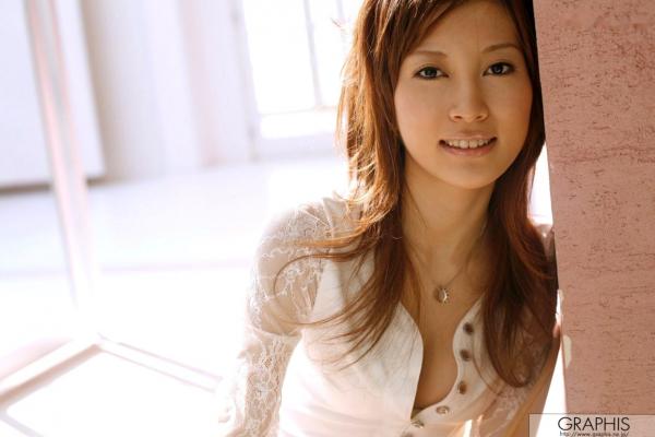    Graphis美上セリ/美上千里《Blessing》绝美高清写真，展现清纯气质与优雅魅力第10张图片