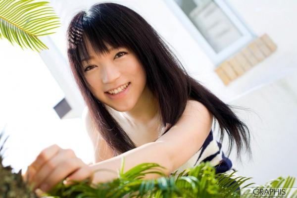    Graphis_乙井荠 First Gravure清新初出写真集：海边与室内的静谧时光（清纯日系女神）第4张图片