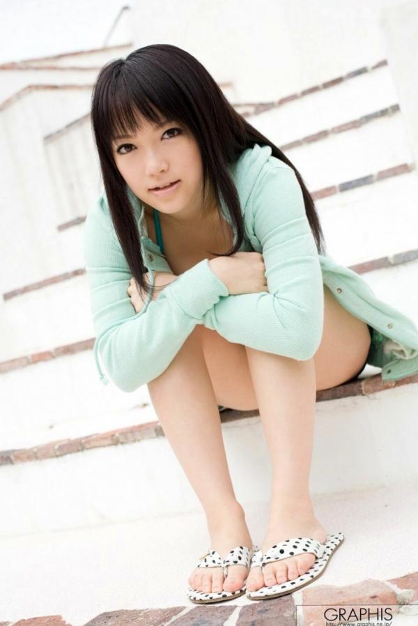    Graphis_乙井荠 First Gravure清新初出写真集：海边与室内的静谧时光（清纯日系女神）第9张图片