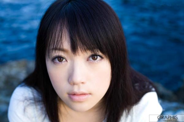    Graphis_乙井荠 First Gravure清新初出写真集：海边与室内的静谧时光（清纯日系女神）第14张图片