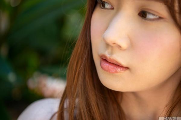    明里紬（Tsumugi Akari）Graphis写真：清纯校服美少女，大尺度诱惑私房特写第9张图片