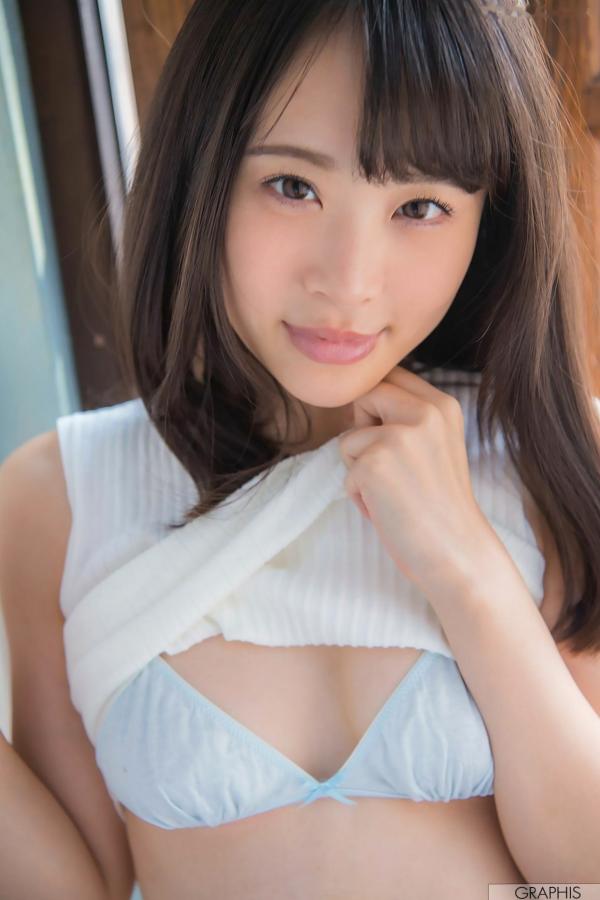   Graphis美女吉岡ひより精选写真：清纯甜美与性感私房的精致邂逅第13张图片